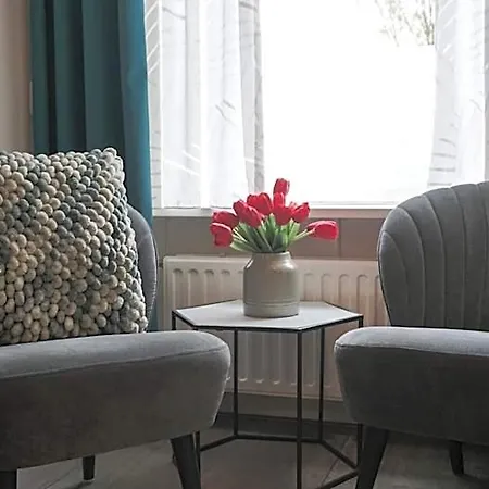 Logies Jardin بيت ضيافة سْخاخن